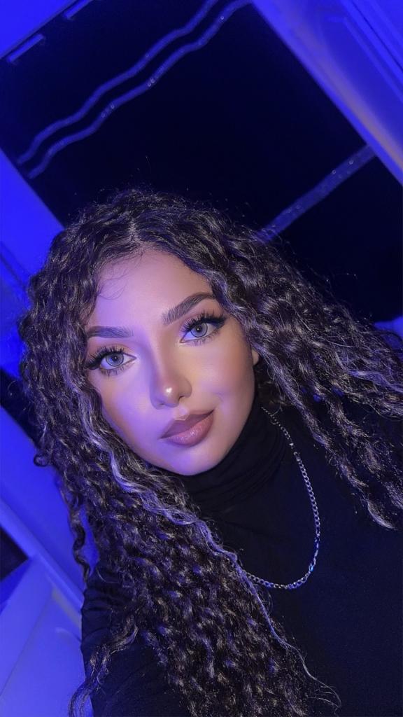 613434096: Chica busca chico en Mallorca