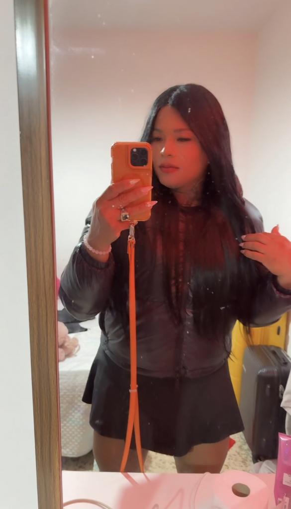 600004617: Travesti en Cádiz