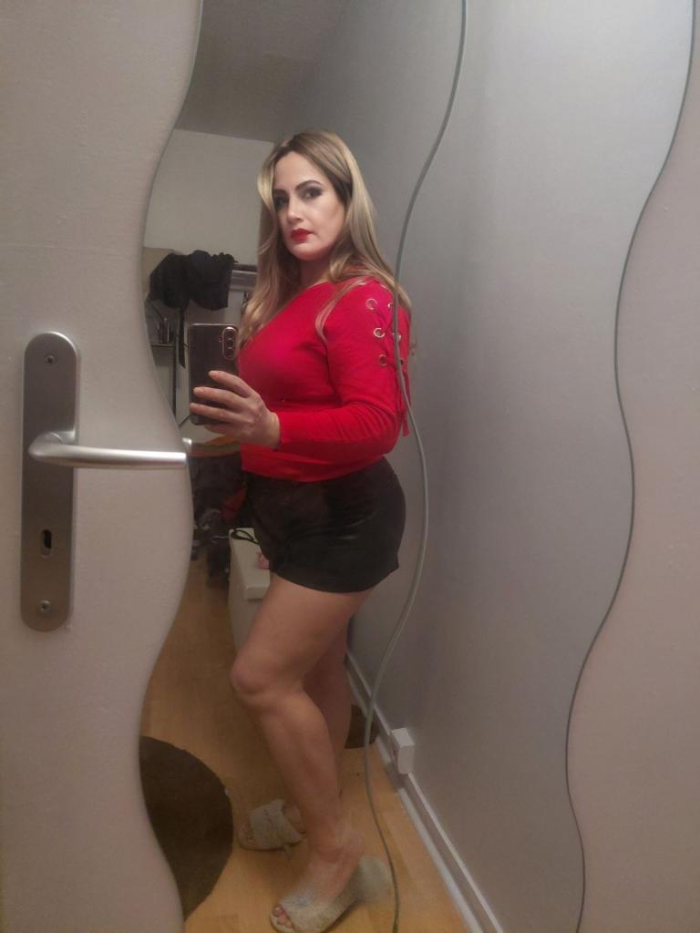 Chica busca chico en Madrid: 