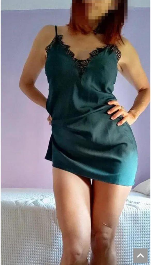 742055741: Chica busca chico en Cuenca