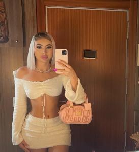 631584470: Chica busca chico en Alicante