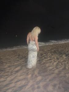 627344394: Chica busca chico en Gerona