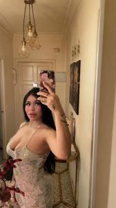 642647151: Chica busca chico en Barcelona