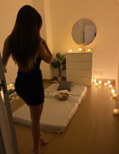 610840863: Chica busca chico en Valencia