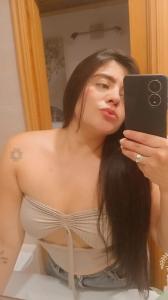 613592989: Chica busca chico en Barcelona