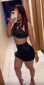 671477679: Chica busca chico en Madrid