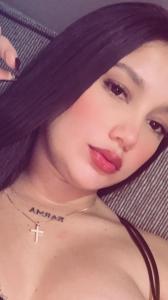 674624205: Chica busca chico en Barcelona