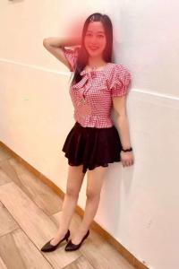 600041501: Chica busca chico en Gerona