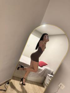 604110524: Chica busca chico en Granada