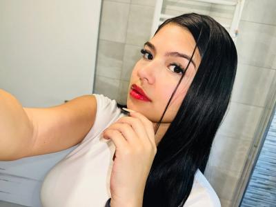 670807901: Chica busca chico en Cádiz