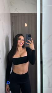 667329788: Chica busca chico en Málaga