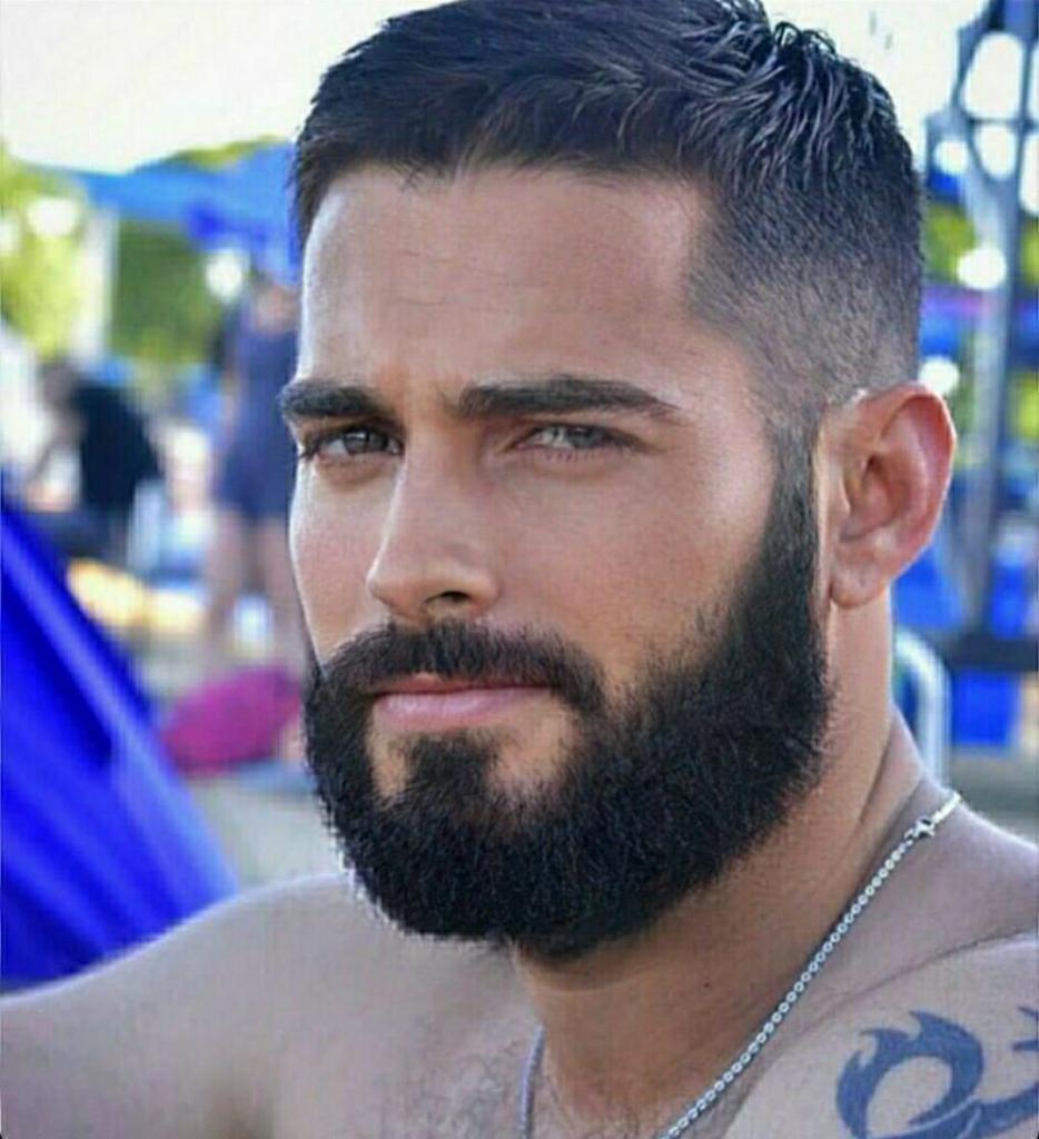 Chico busca chica en Alicante: 