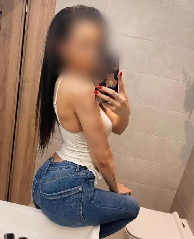 632672640: Chica busca chico en Albacete