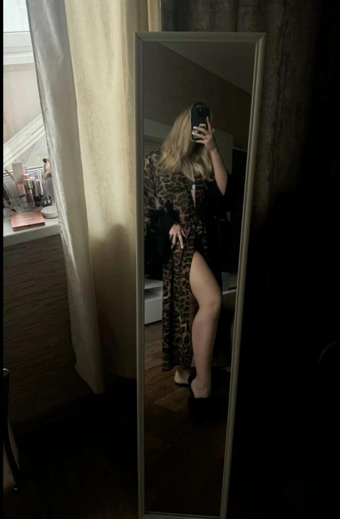 631133707: Chica busca chico en Madrid