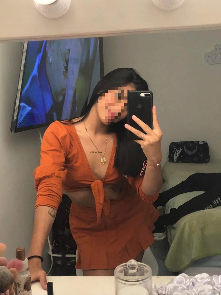 Chica busca chico en La Coruña: 