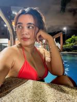 631623086: Chica busca chico en Barcelona