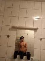 604998375: Chico busca chica en Granada