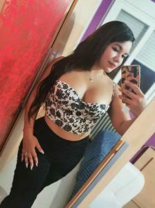 Chica busca chico en Granada: 