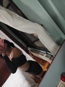 Chica busca chico en Orense: 