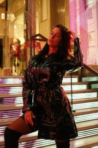 Chica busca chico en Barcelona: 