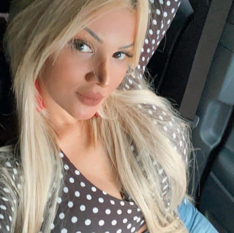 Chica busca chico en Sevilla: 