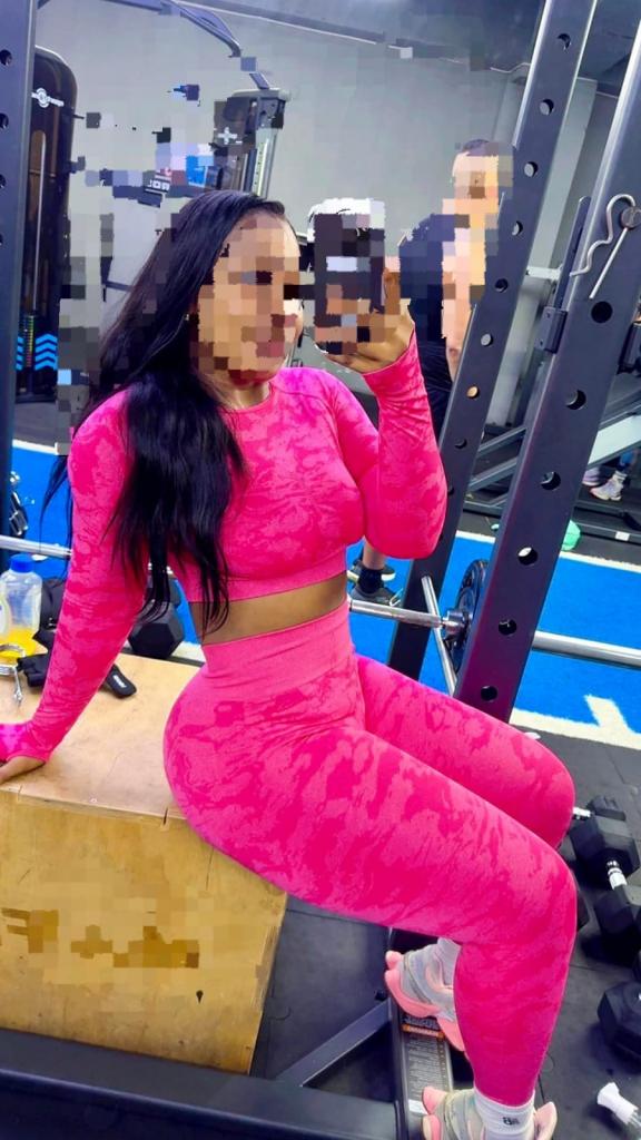 Chica busca chico en Asturias: 