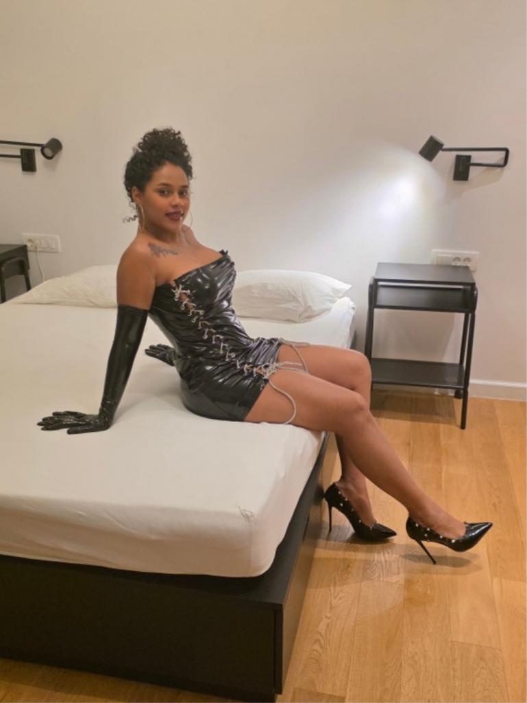 612209818: Chica busca chico en Zaragoza