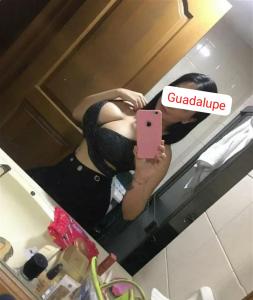 631889392: Chica busca chico en León