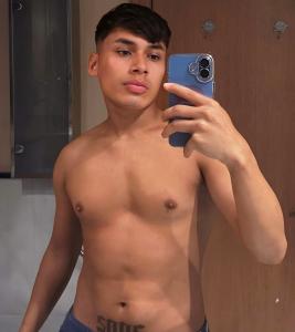 Chico busca chica en Sevilla: 