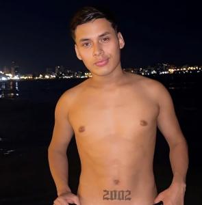 633152670: Chico busca chica en Sevilla