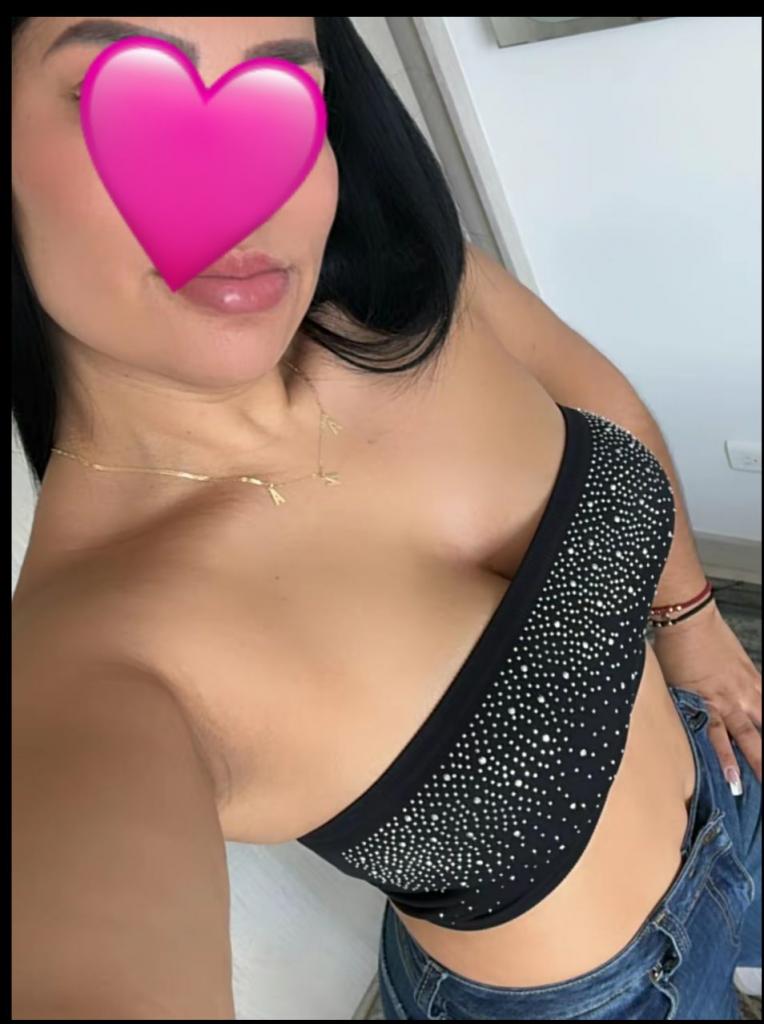 Chica busca chico en Cádiz: 