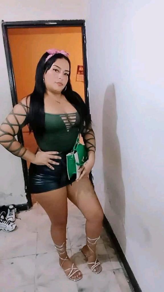 612412255: Chica busca chico en Mallorca