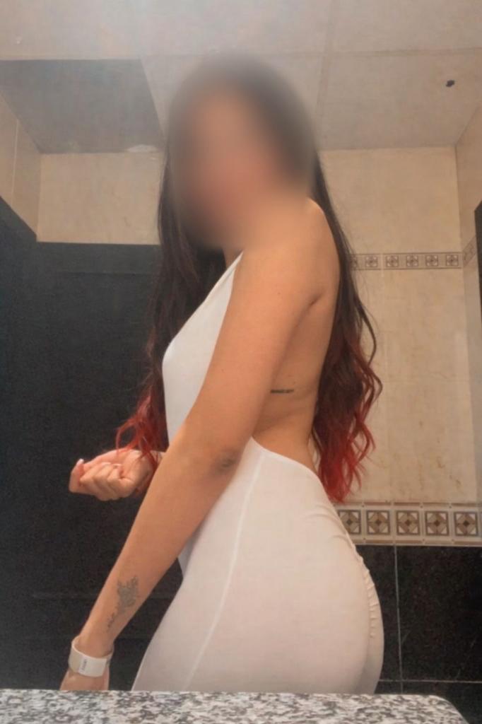 672055218: Chica busca chico en Málaga