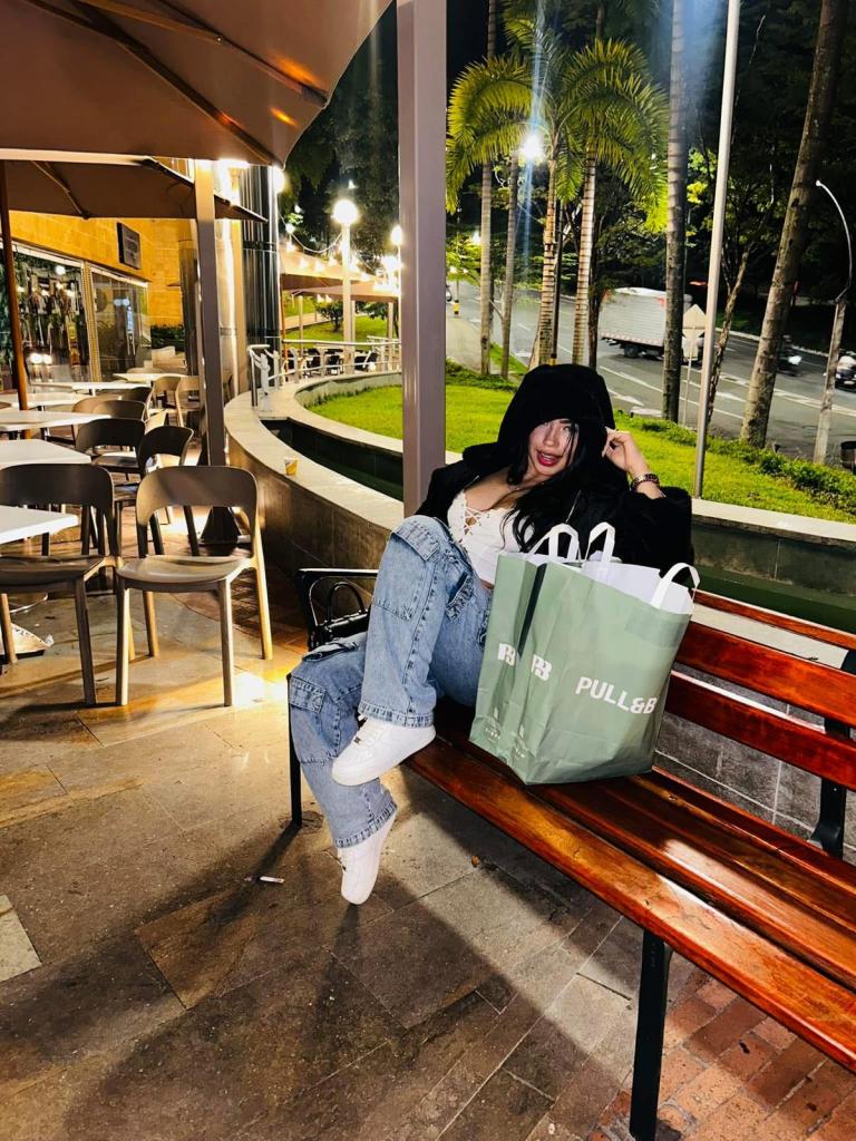 Chica busca chico en Toledo: 