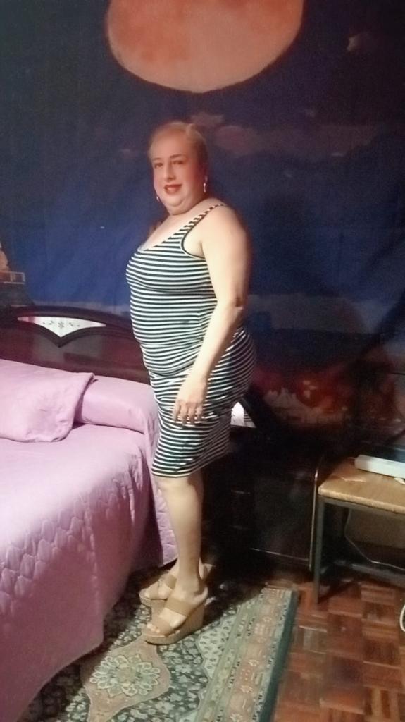 Chica busca chico en La Coruña: 