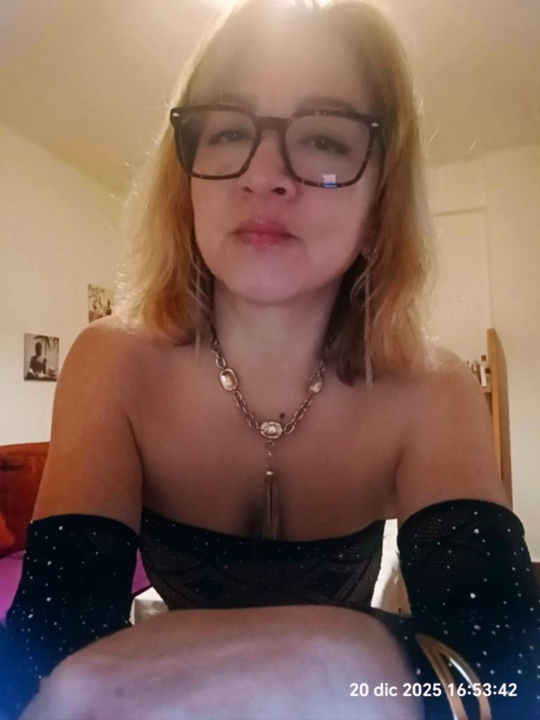 Chica busca chico en Alicante: 