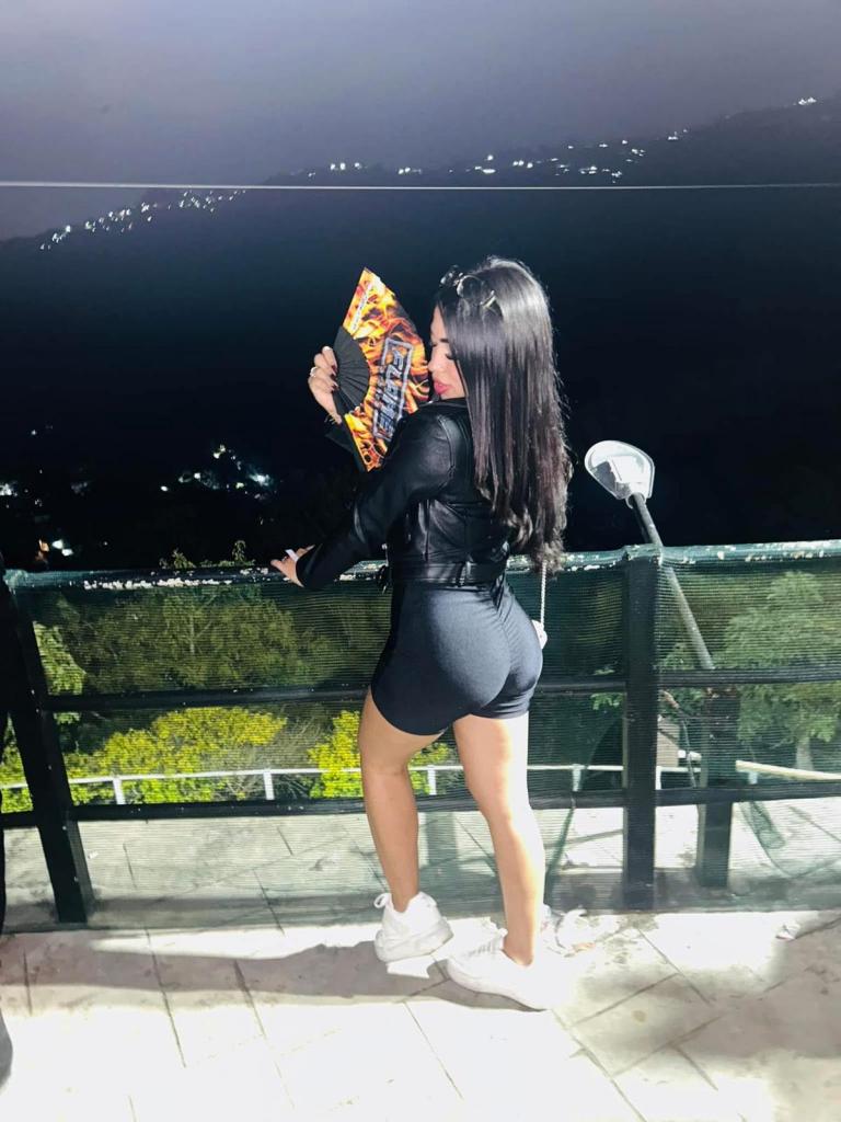 Chica busca chico en Toledo: 