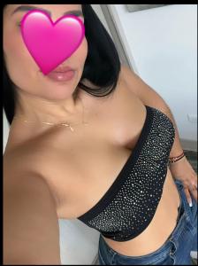 634811240: Chica busca chico en Cádiz