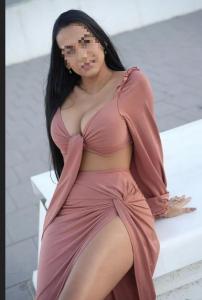 610946914: Chica busca chico en Madrid