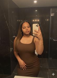 643704359: Chica busca chico en Murcia