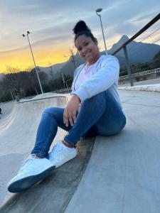 688418265: Chica busca chico en Alicante