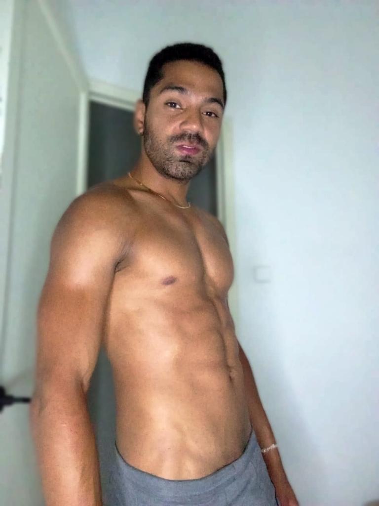 Chico busca chica en Alicante: 