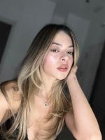 637182359: Chica busca chico en Madrid