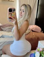 672851975: Chica busca chico en Barcelona