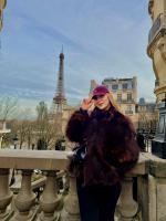 607848494: Chica busca chico en Barcelona