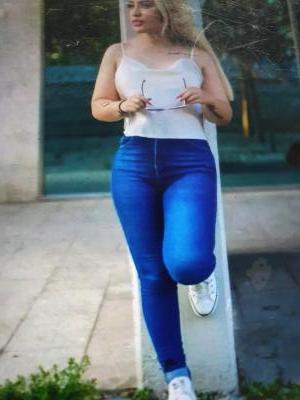 602497809: Chica busca chico en Málaga