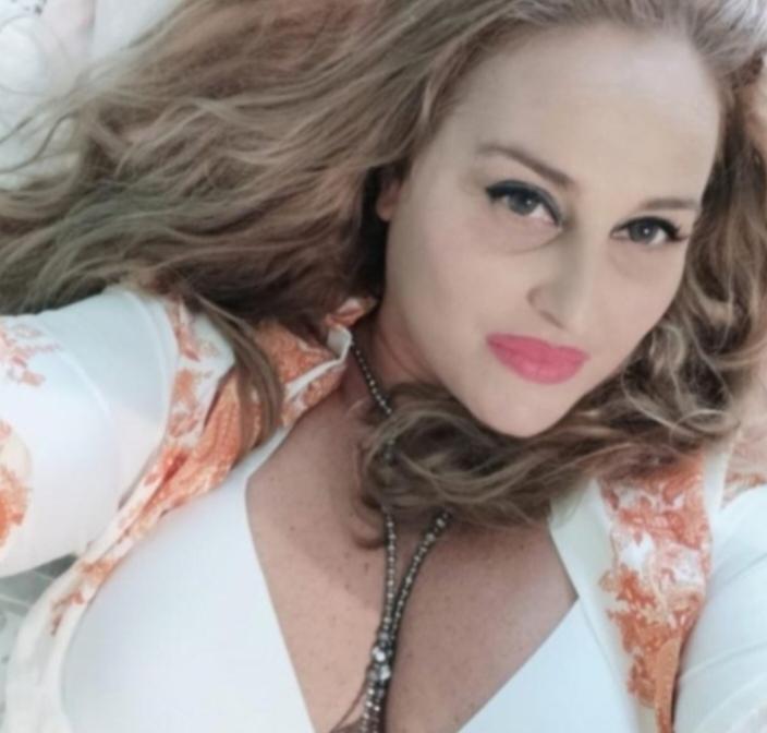 Chica busca chico en Tenerife: 