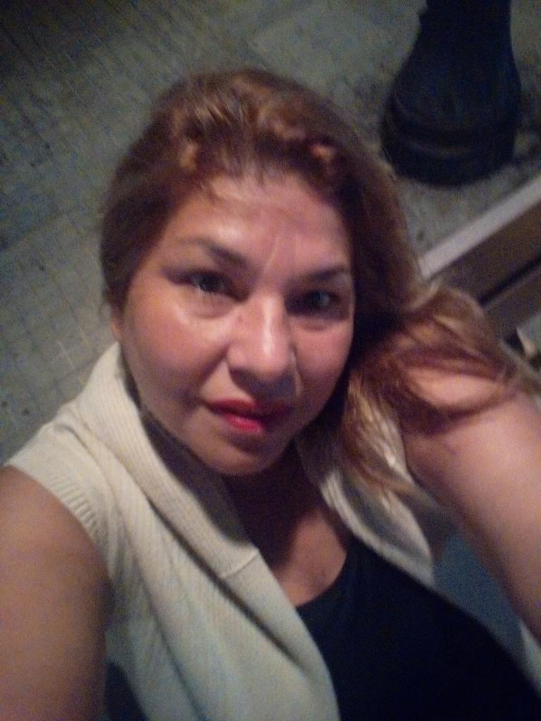 Chica busca chico en Valencia: 