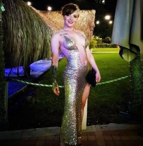 613437838: Chica busca chico en Cantabria