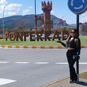 611327178: Transexual en La Coruña